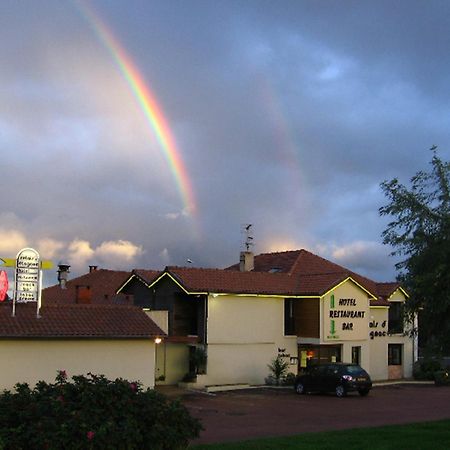 Hotel Le Relais D'Étagnac Esterno foto
